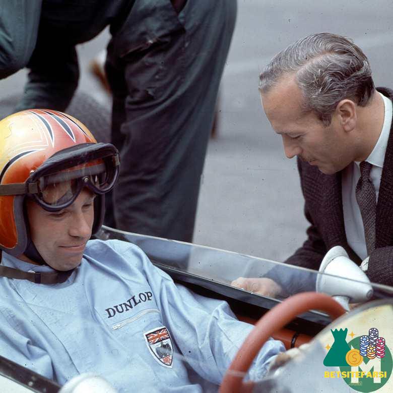 معرفی مایک اسپنس